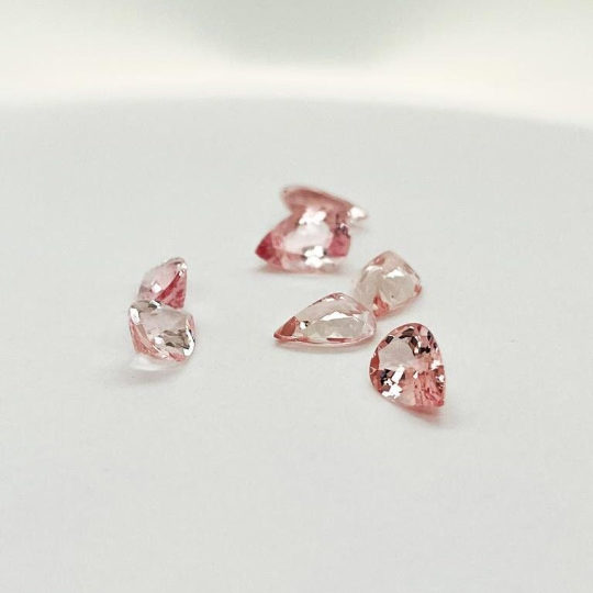 Natural Pink Morganite 7x10mm Pear Shape 1.46 Cts (PIP010) - Bluestargemstones - -  - AAA Natural Pink Morganite 7x10mm Pear Shape 1.46 Cts (PIP010)