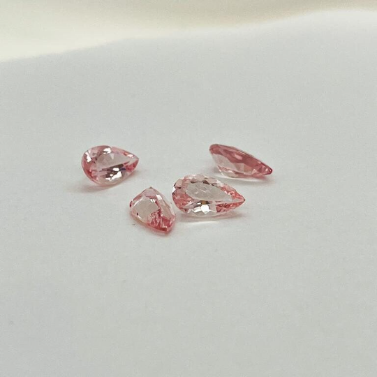 Natural Pink Morganite 6x10mm Pear Shape (PIP003)