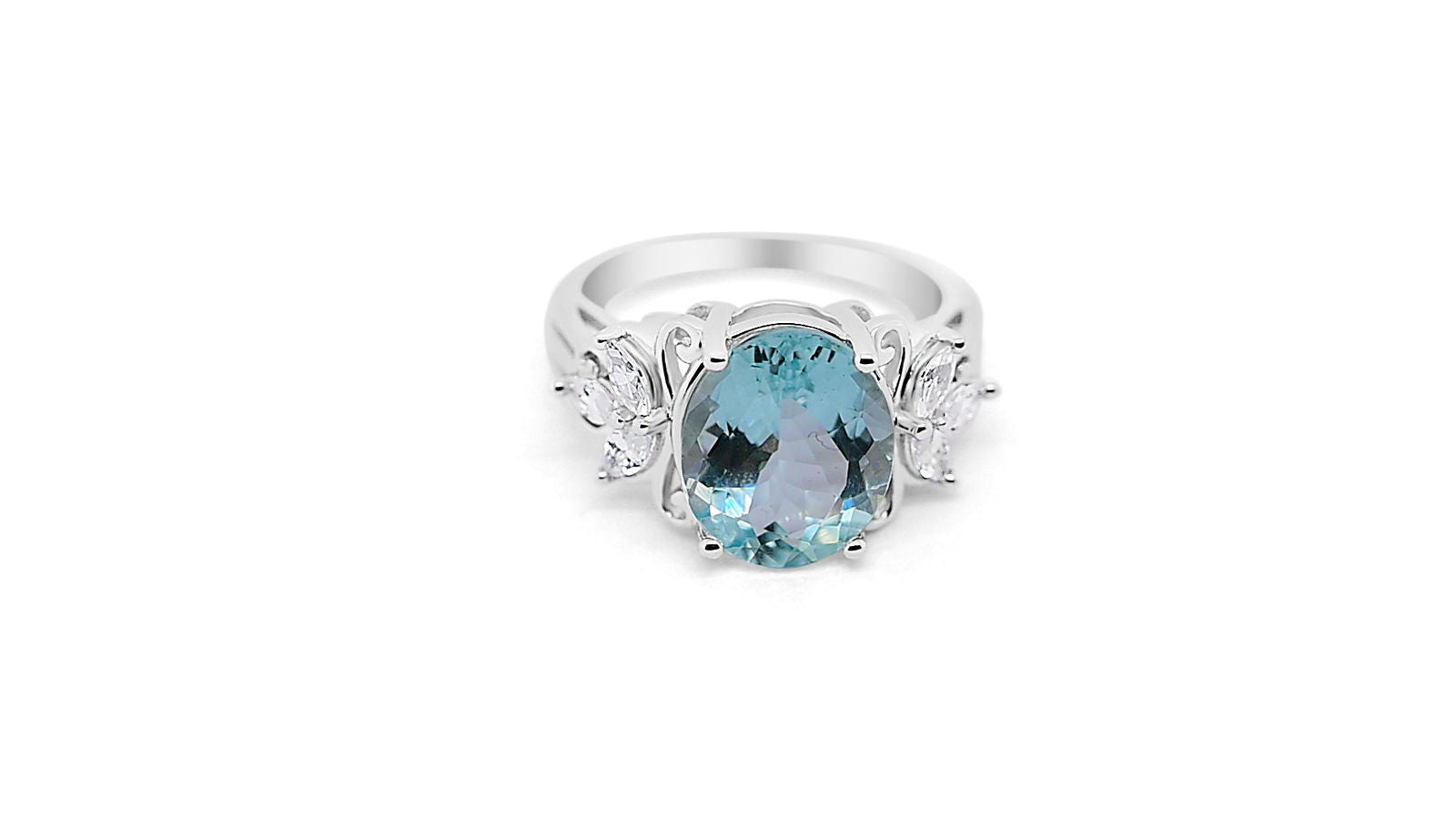 Oval Light Blue Aquamarine Solitaire Ring in Sterling Silver - Bluestargemstones - - 