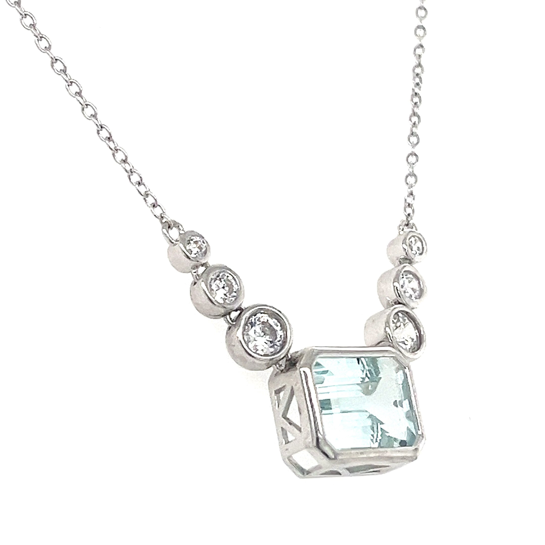 3.75 Carat Aquamarine Necklace: A Timeless Beauty (PJC31631N)