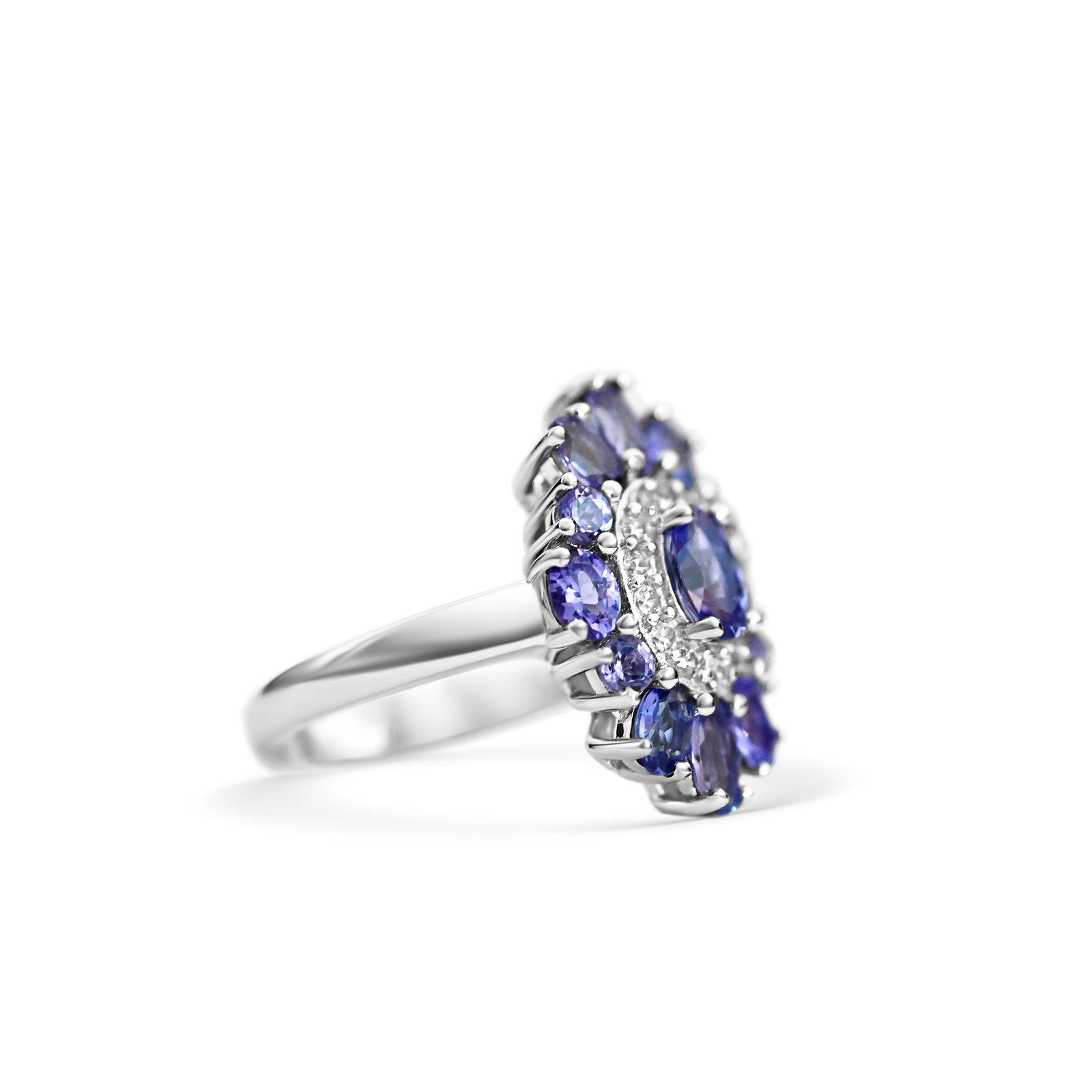 0.53ct Tanzanite Cluster Ring in Oval Design, perfect as a unique Tanzanite jewelry gift from Bluestargemstones